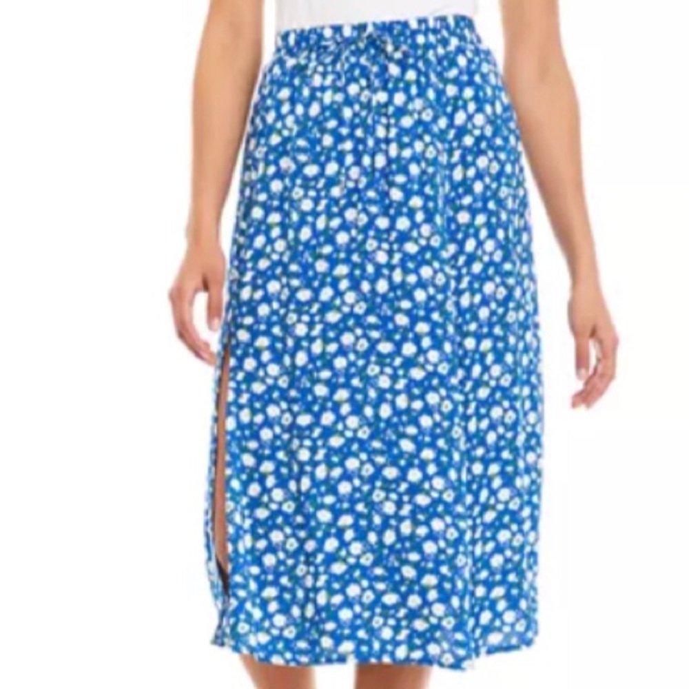 A. Byer Floral Pull-On Midi Skirt. Size | Medium. Tags attached.